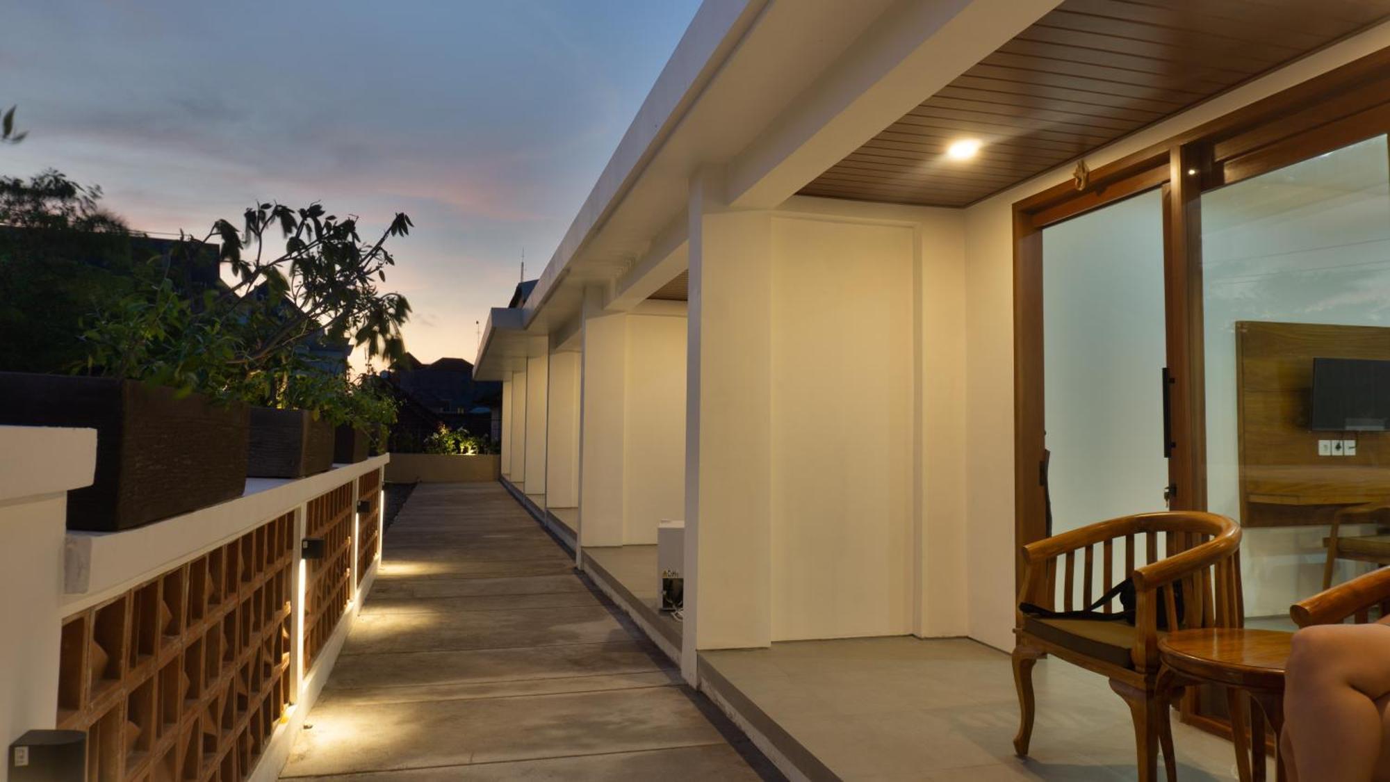 Kedin'S Inn Denpasar Exteriör bild